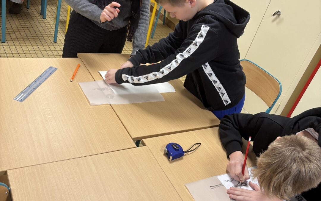 📷 Retour en images sur le vernissage de l’exposition « L’arborescence des astres »